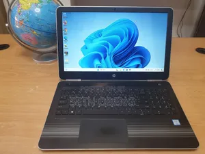 Laptop HP Pavilion 15 8GB Intel Core i5 SSHD (Hybrid) 256GB
