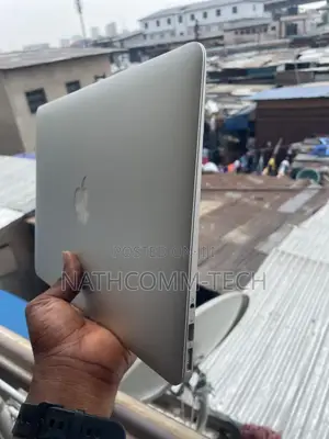 Laptop Apple MacBook Air 2017 8GB Intel Core I5 SSD 256GB