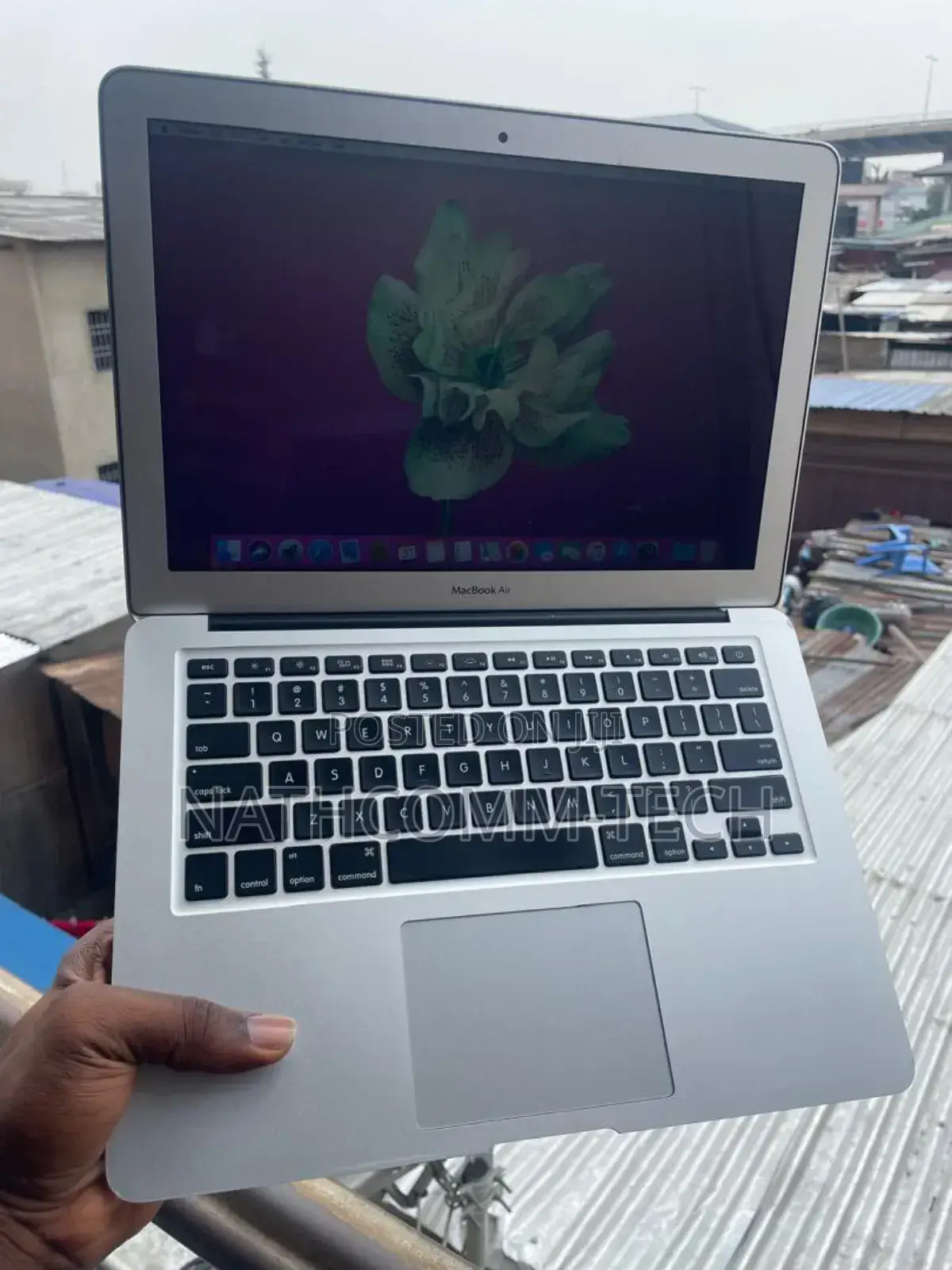 Laptop Apple MacBook Air 2017 8GB Intel Core I5 SSD 256GB