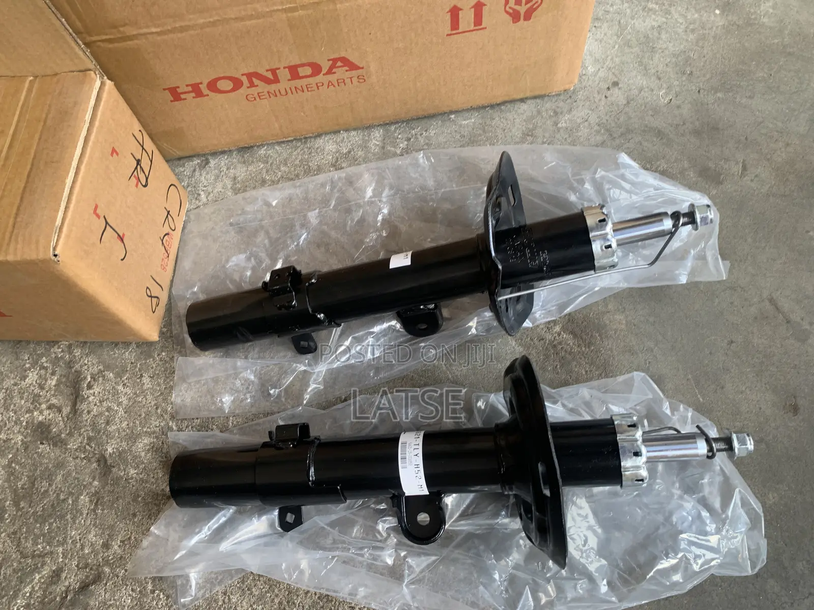 Cr-v 2017,2018,2019,2020,2021,2022 Front Shock Absorbers