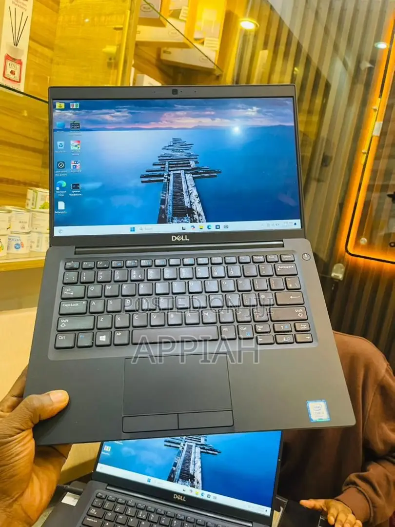 New Laptop Dell Latitude 7300 8GB Intel Core I5 SSHD+SSD 256GB