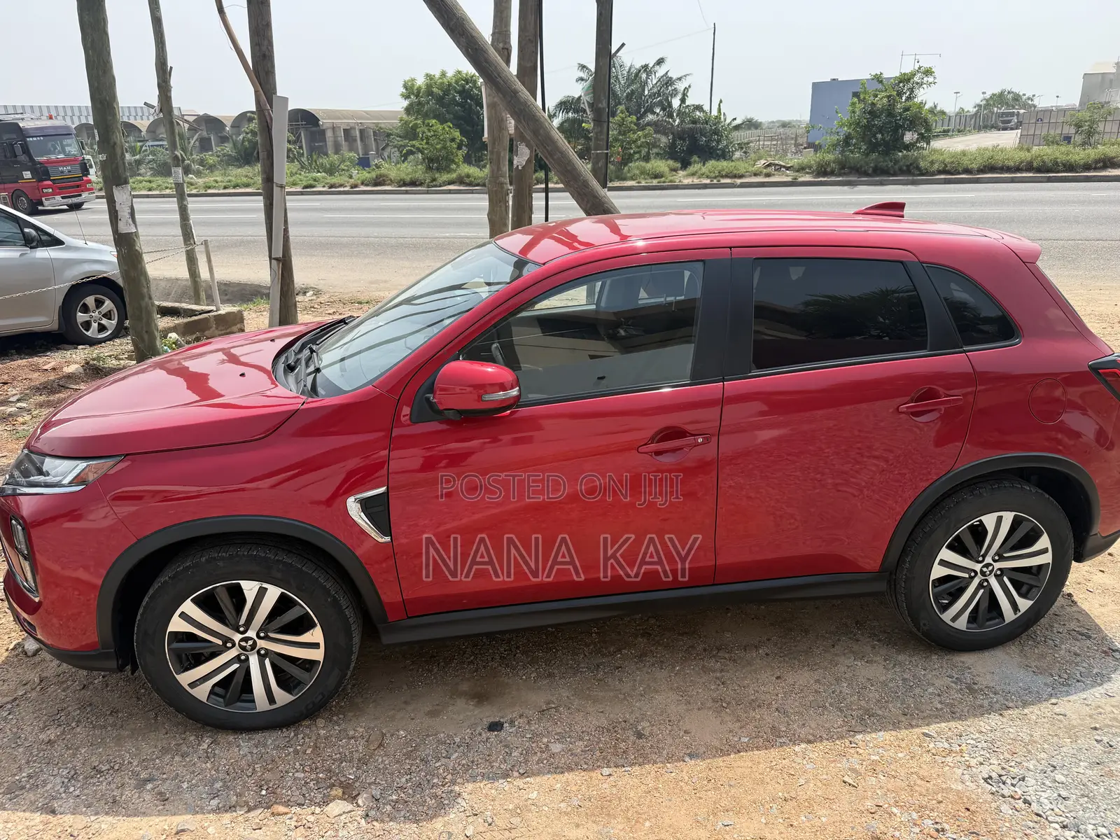 Mitsubishi Outlander 2021 Red