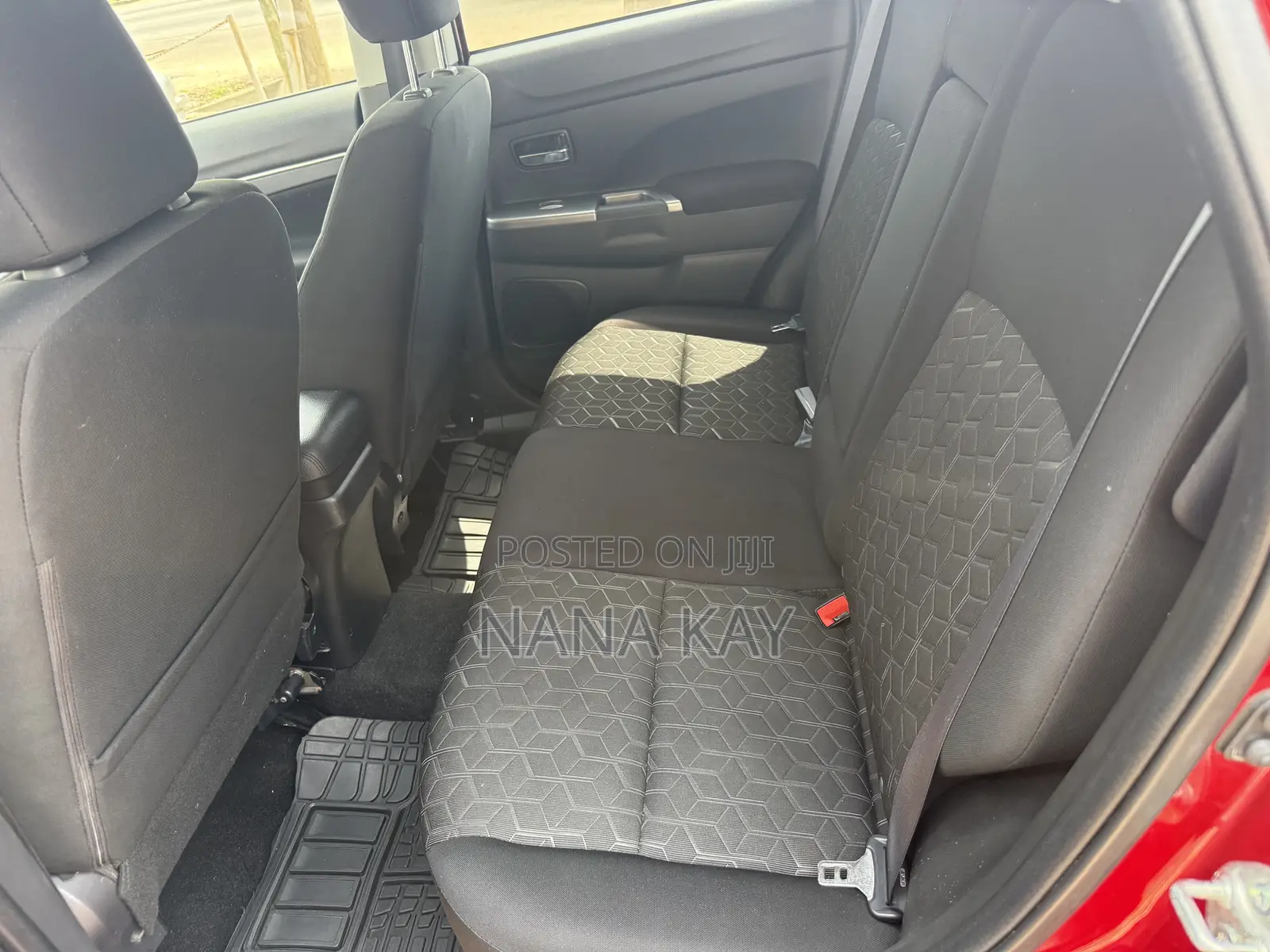 Mitsubishi Outlander 2021 Red