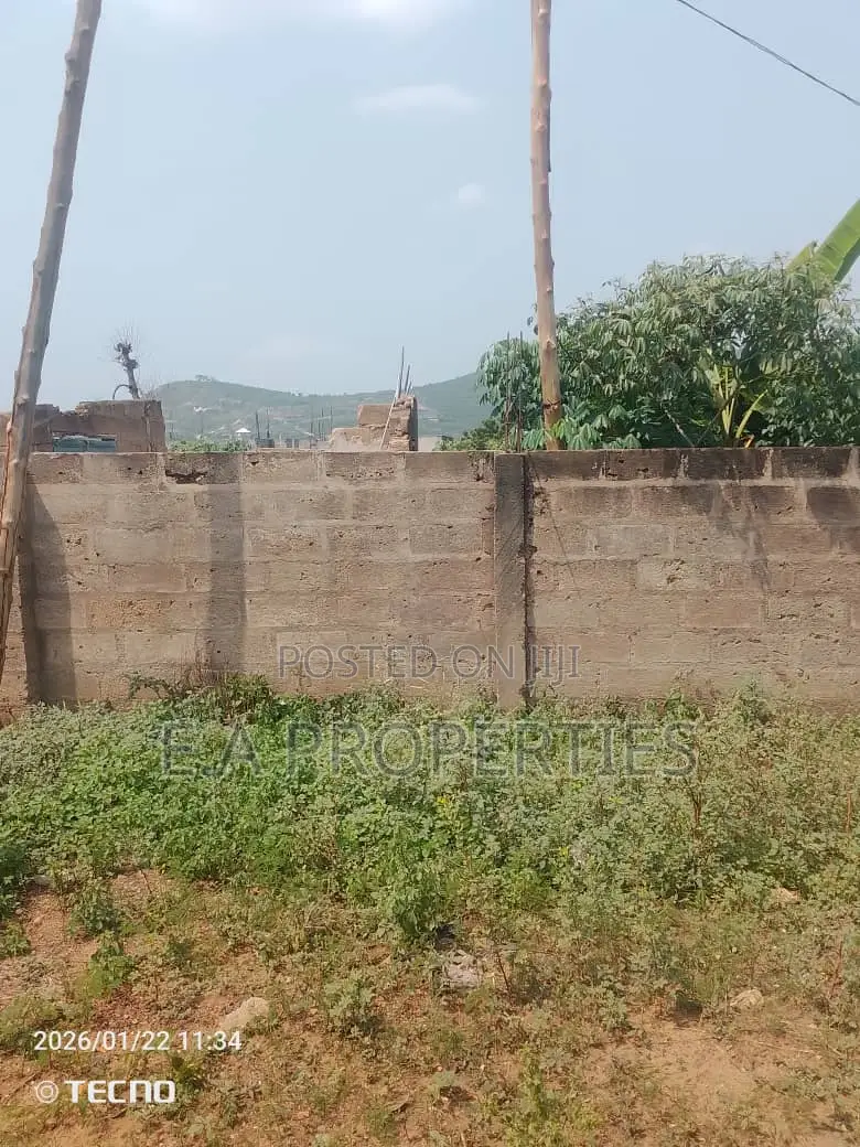 Land for Sale 6plots Oyibi