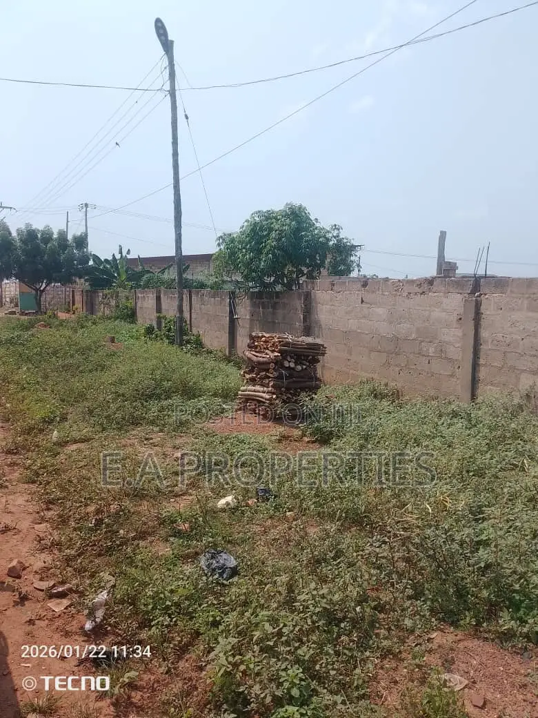 Land for Sale 6plots Oyibi