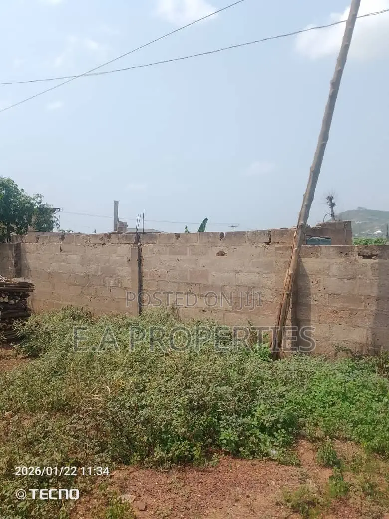 Land for Sale 6plots Oyibi