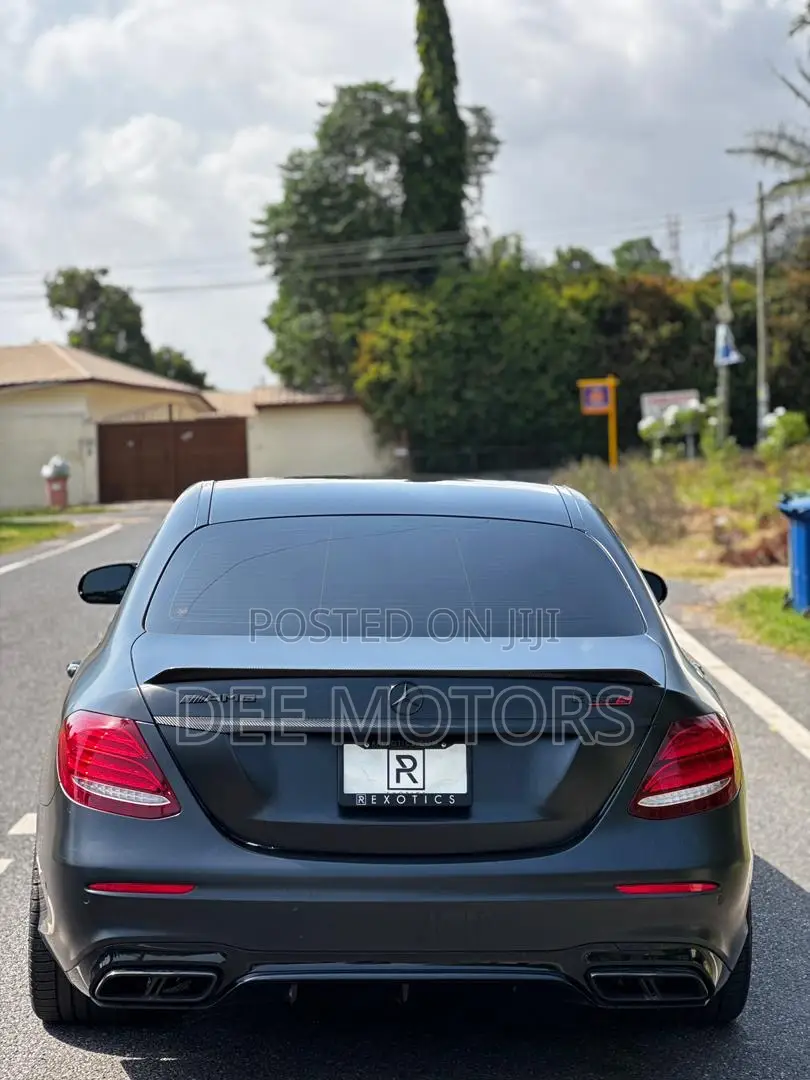 Mercedes-Benz E63 2019 Black
