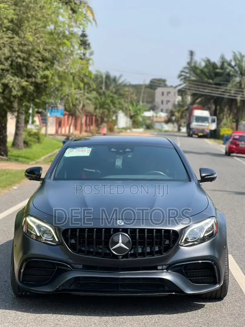 Mercedes-Benz E63 2019 Black