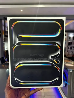 New Apple iPad Pro 13 (2025) 256 GB