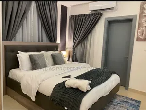 Furnished 2bdrm Apartment in Labone for sale