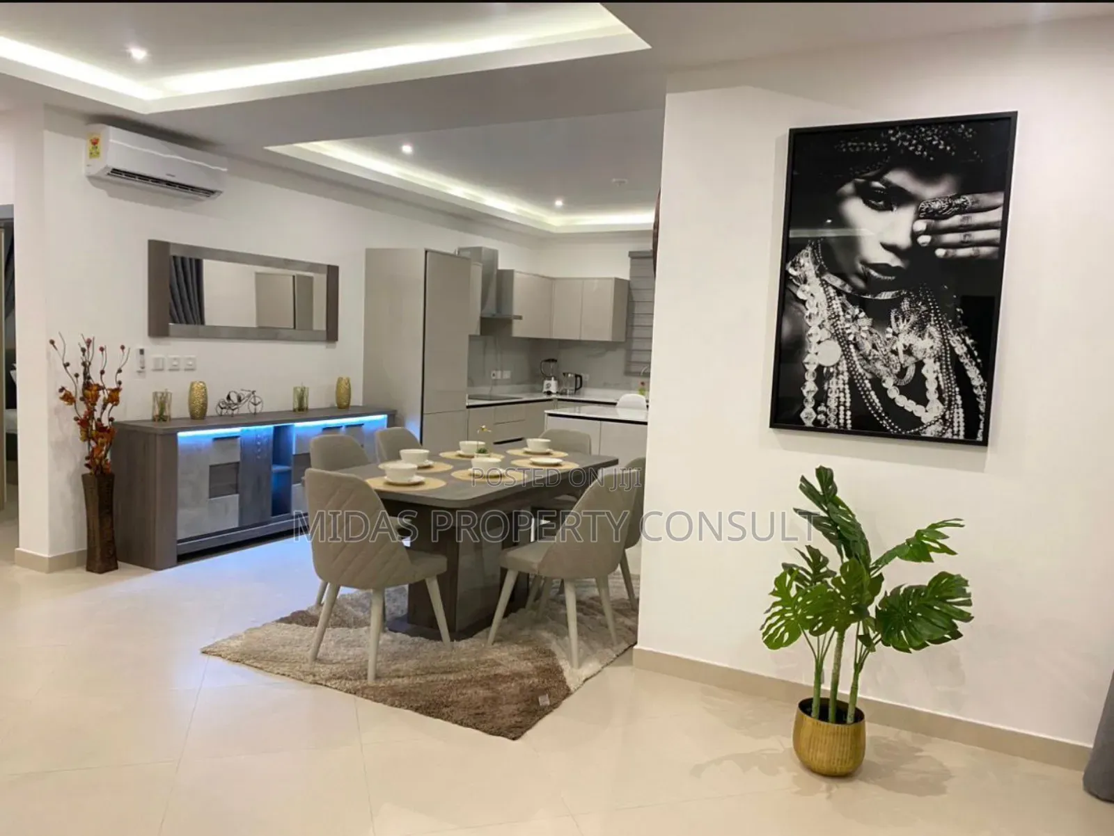 Furnished 2bdrm Apartment in Labone for sale