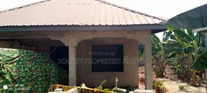 6bdrm House in Kumasi Metropolitan for sale