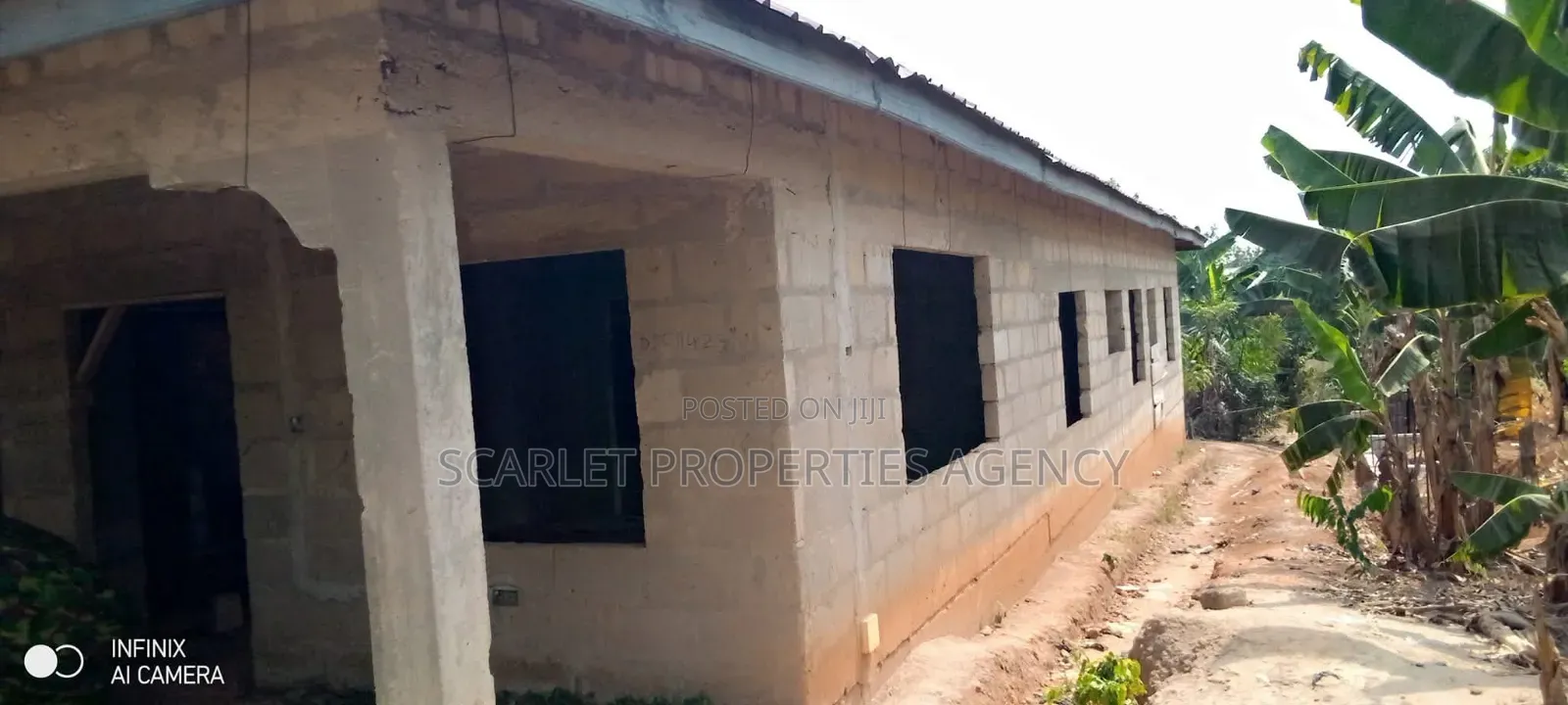 6bdrm House in Kumasi Metropolitan for sale