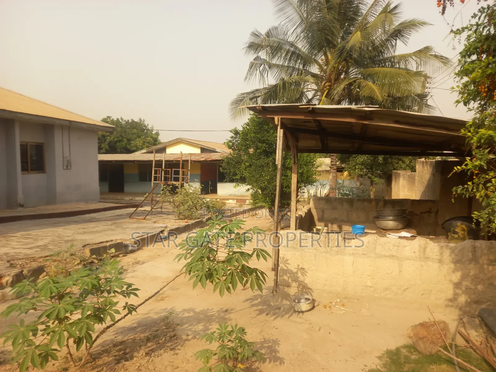 5bdrm House in Fawoade Bampenase, Kumasi Metropolitan for sale