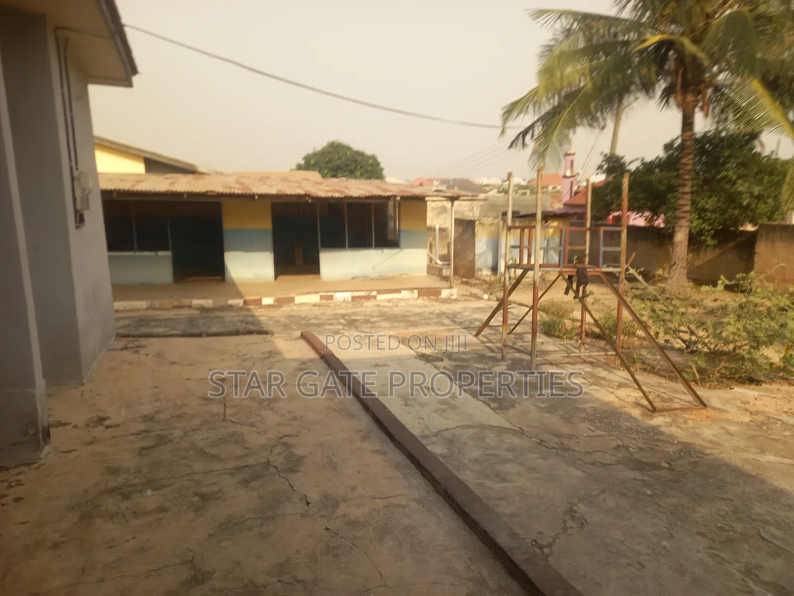 5bdrm House in Fawoade Bampenase, Kumasi Metropolitan for sale