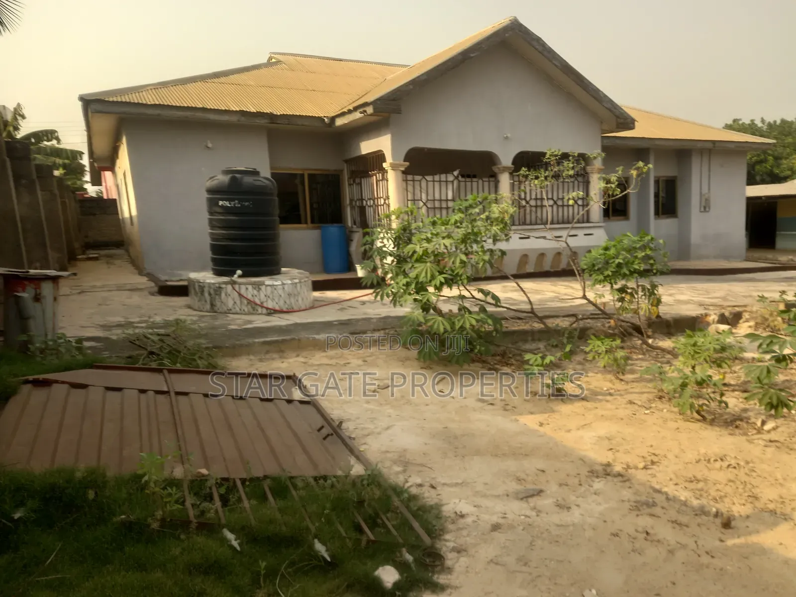 5bdrm House in Fawoade Bampenase, Kumasi Metropolitan for sale