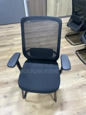 Vivo Visitors Chair