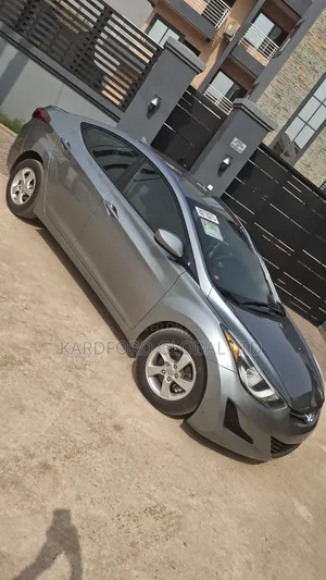 Hyundai Elantra SE 4dr Sedan (1.8L 4cyl 6A) 2015 Silver
