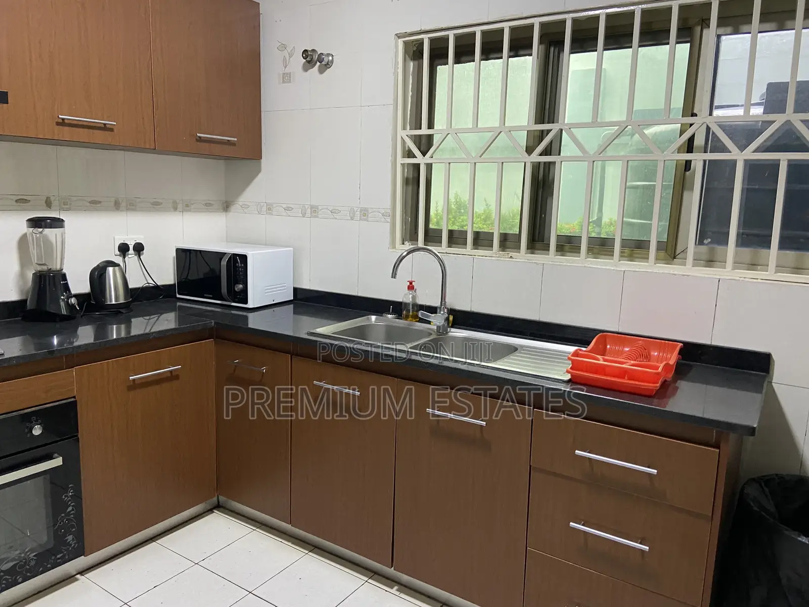 Fully Furnished 5bdrm for Rent