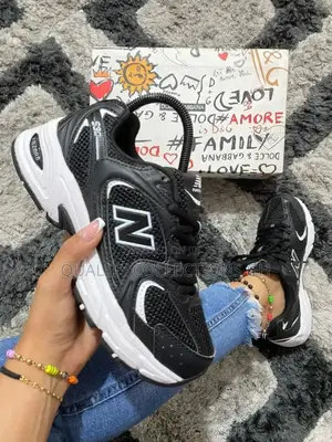 New Balance 530 Black and White