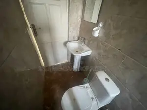 3bdrm House in Skm, Mile 7 for rent