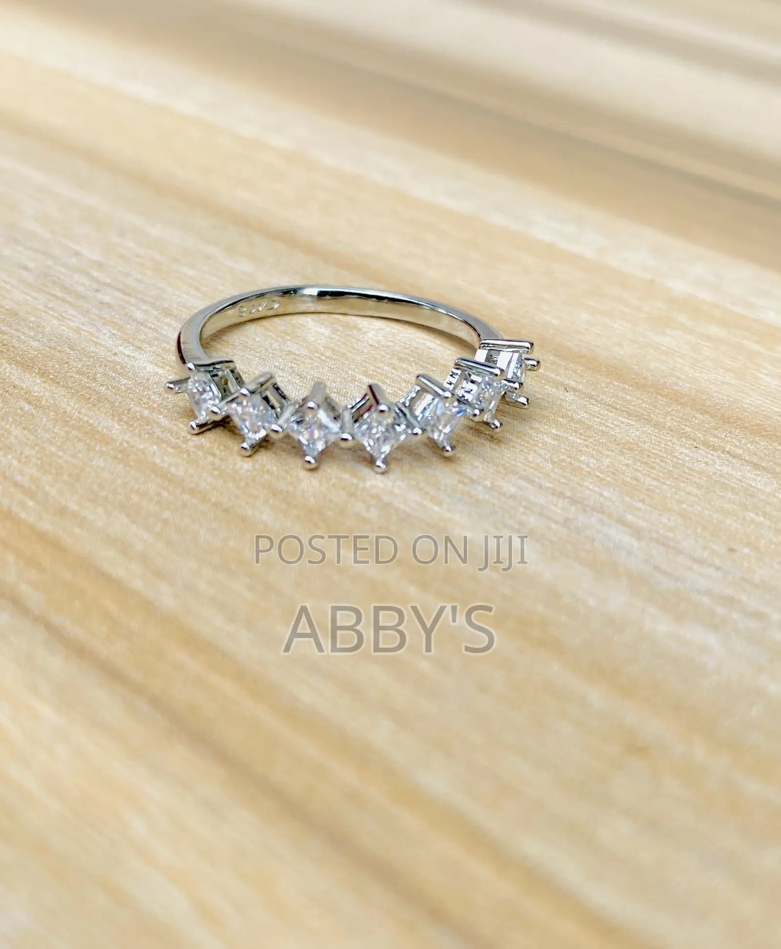 Luxury Cz Silver Promise Ring