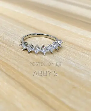 Luxury Cz Silver Promise Ring
