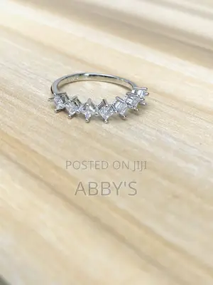 Luxury Cz Silver Promise Ring