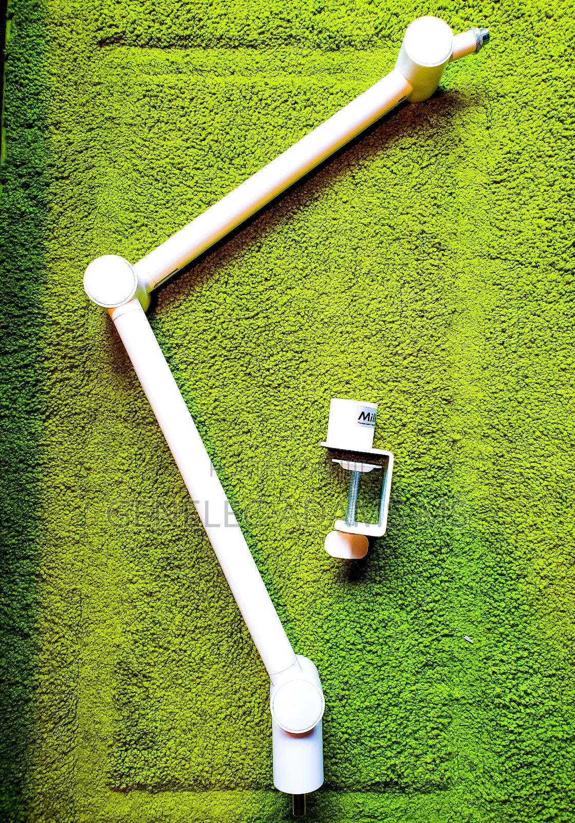 Quality Boom Arm Microphone Stand.