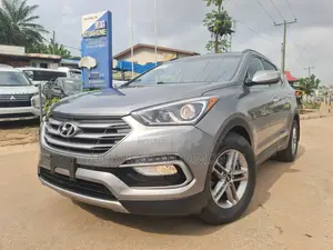 Hyundai Santa Fe SE AWD 2017 Gray