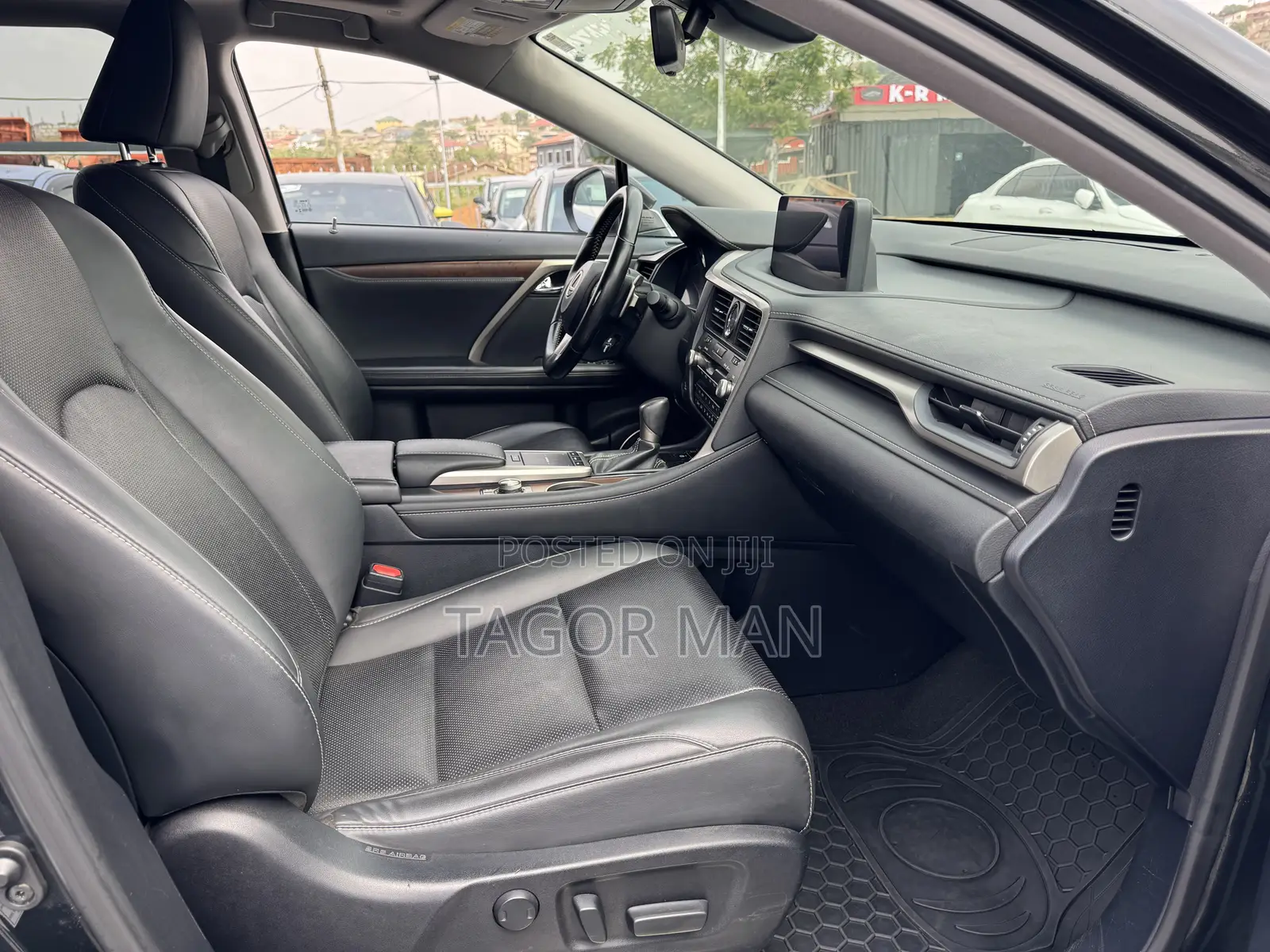 Lexus RX 2022 Black