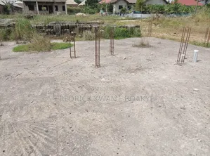 Floor Level Land for Sale at Ipt Nyankyereniase