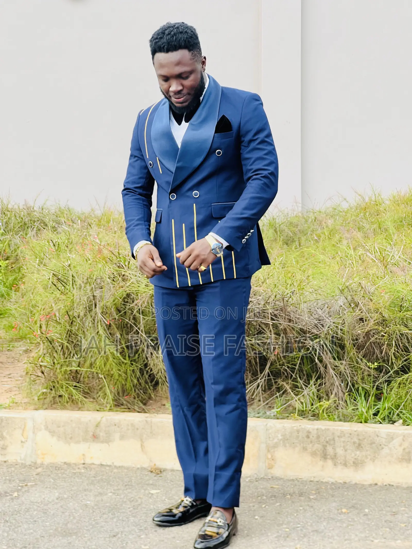 Best Suit In All Sizes