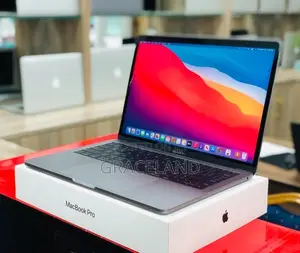 New Laptop Apple Macbook Pro 2025 M5 14-Inch 16GB Apple M5 SSD 512GB