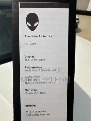 New Laptop Dell Alienware 16 Aurora 16GB Intel Core 7 SSD 512GB