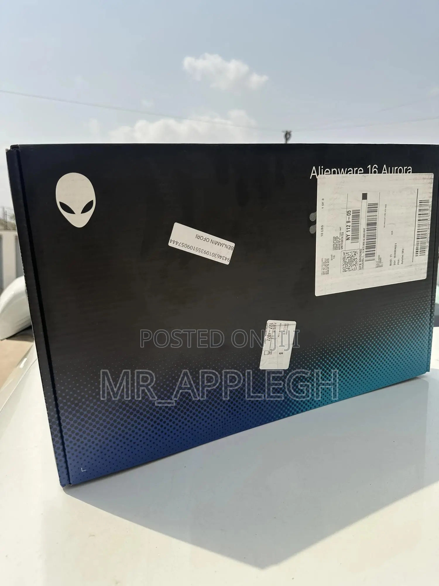New Laptop Dell Alienware 16 Aurora 16GB Intel Core 7 SSD 512GB