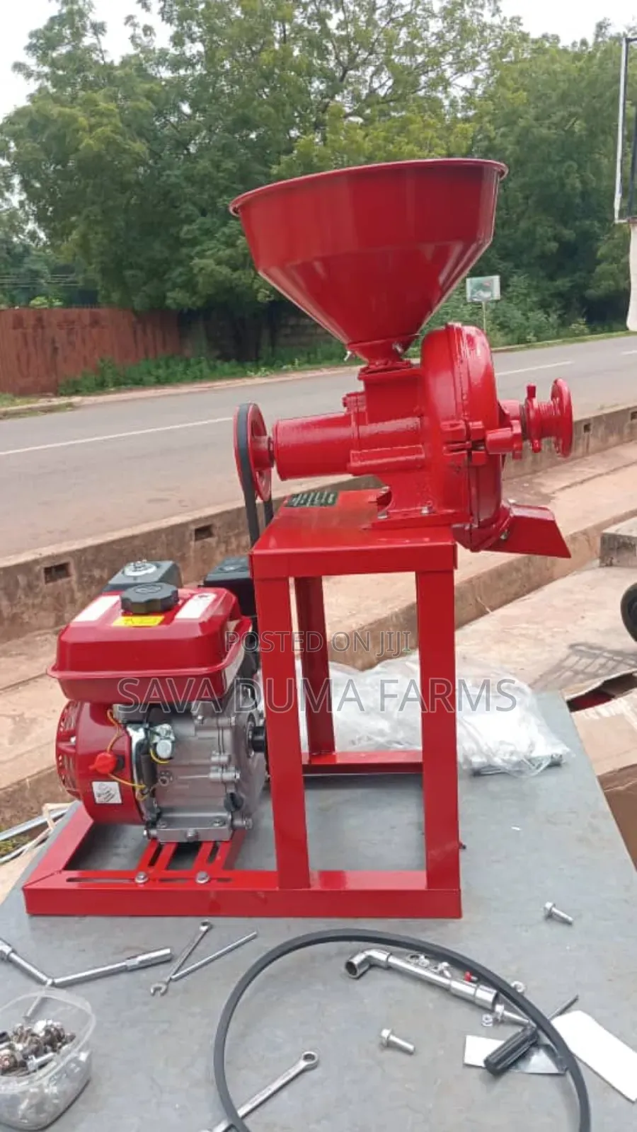 Mini Grinding Machine With Engine