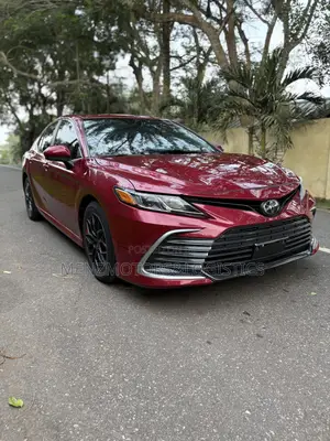 Toyota Camry LE FWD 2020 Burgundy