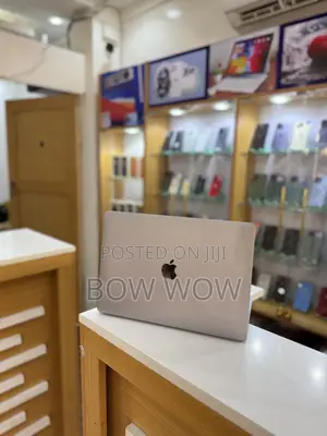 Laptop Apple MacBook Air 2020 16GB Intel Core I7 SSD 512GB