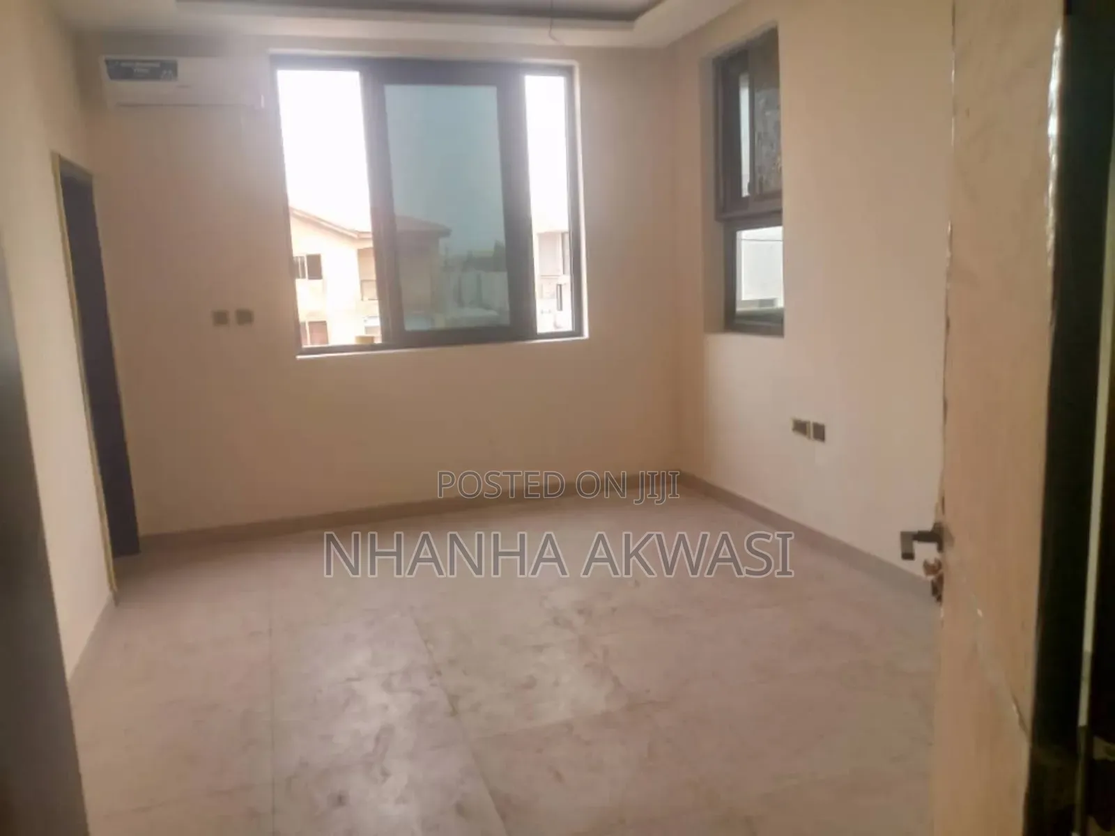 4bdrm House in Community 10, Tema Metropolitan for rent