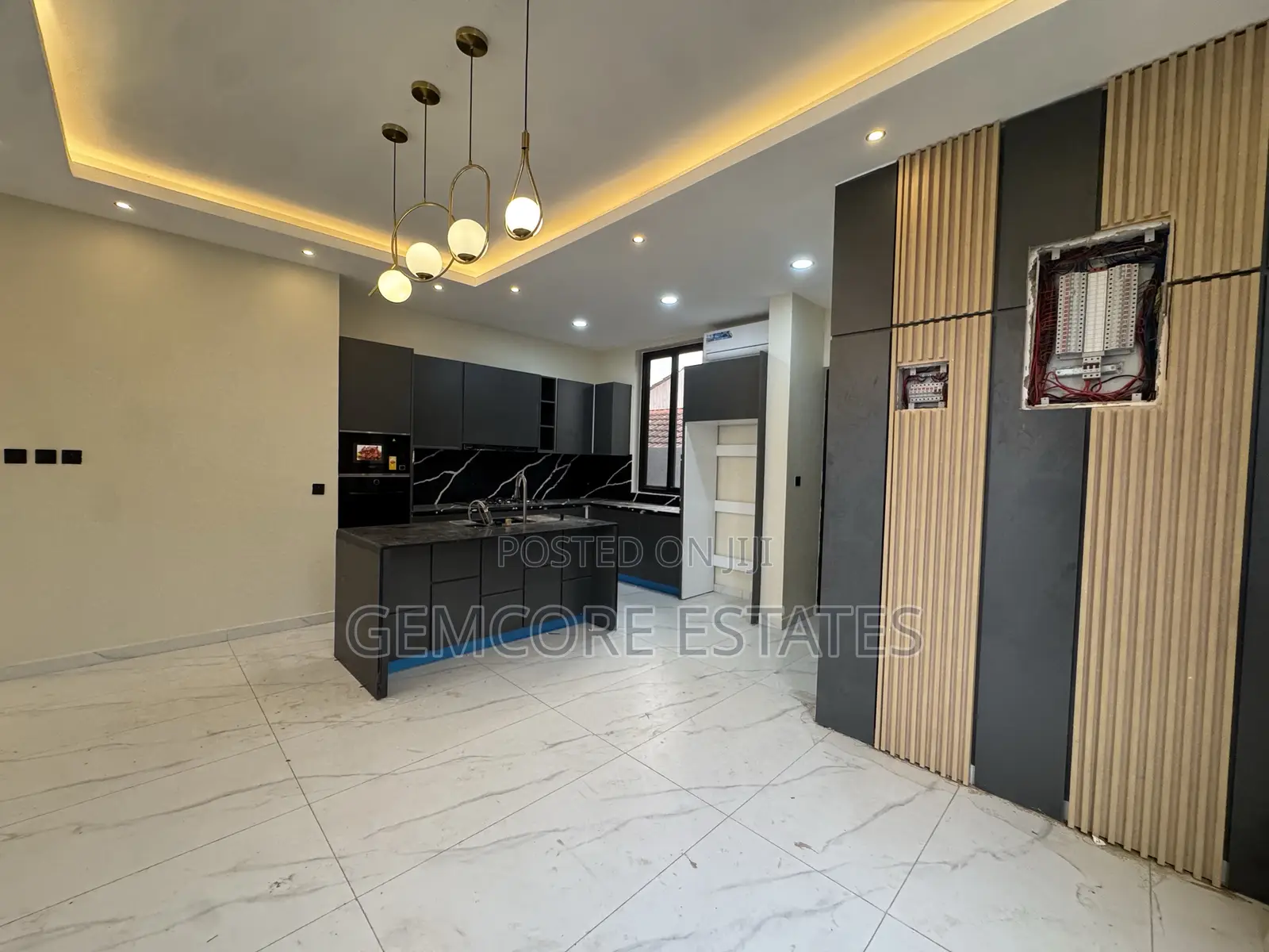 4bdrm House in American House, East Legon for sale