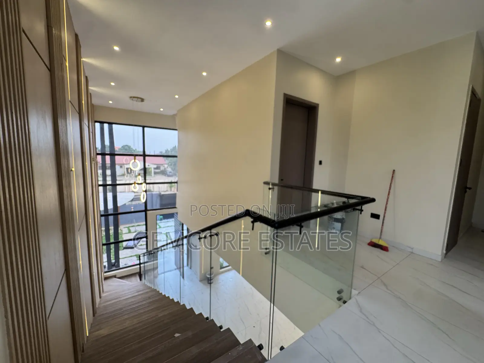 4bdrm House in American House, East Legon for sale