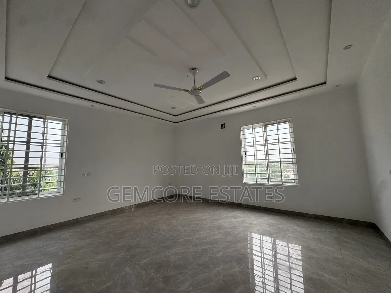 4bdrm Townhouse/Terrace in East Legon Hills, Adjiriganor for sale