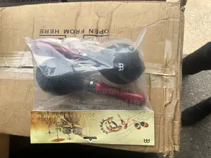 Maracas (Black)