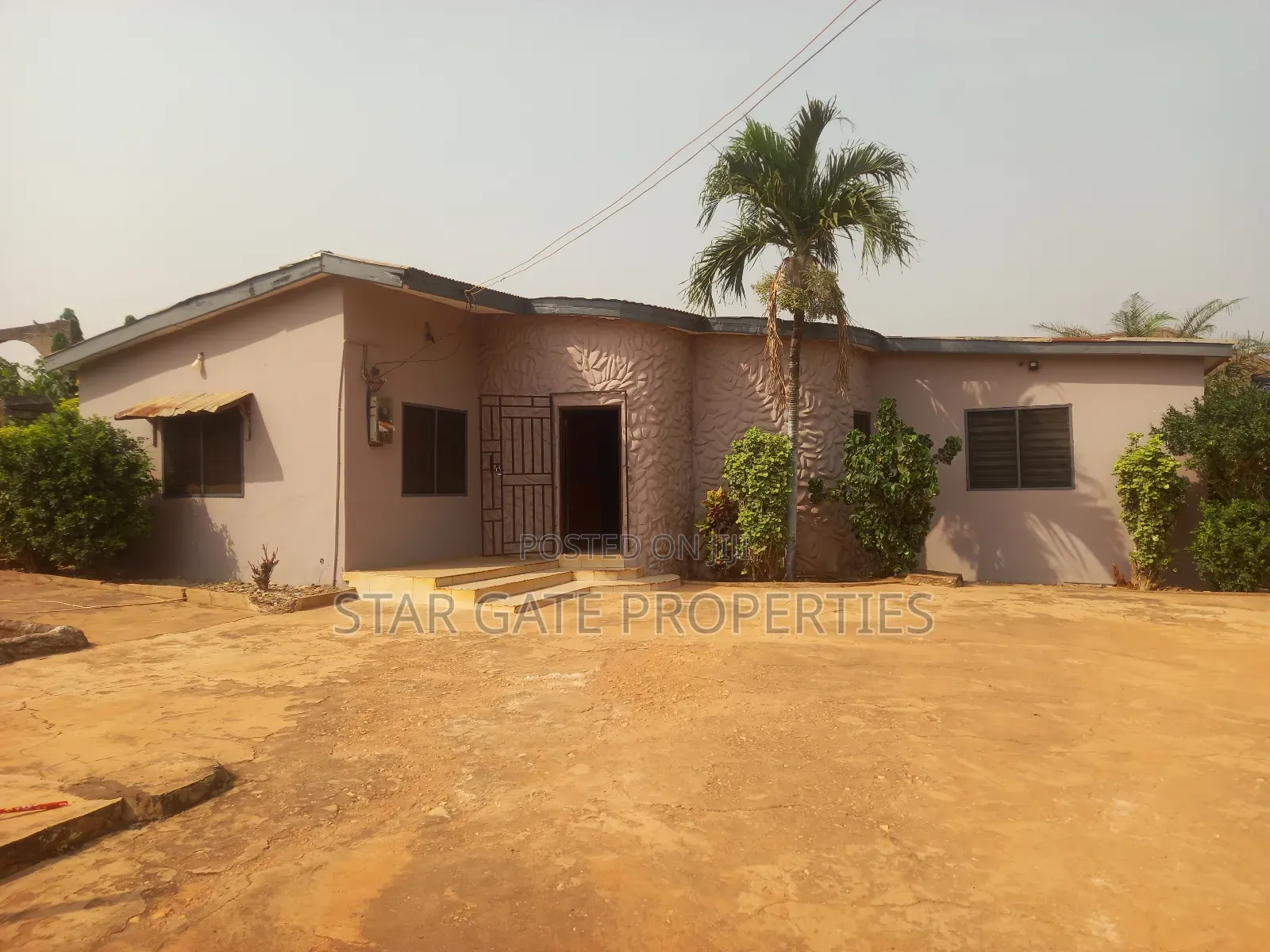 4bdrm House in Santasi Nkoransa, Kumasi Metropolitan for sale