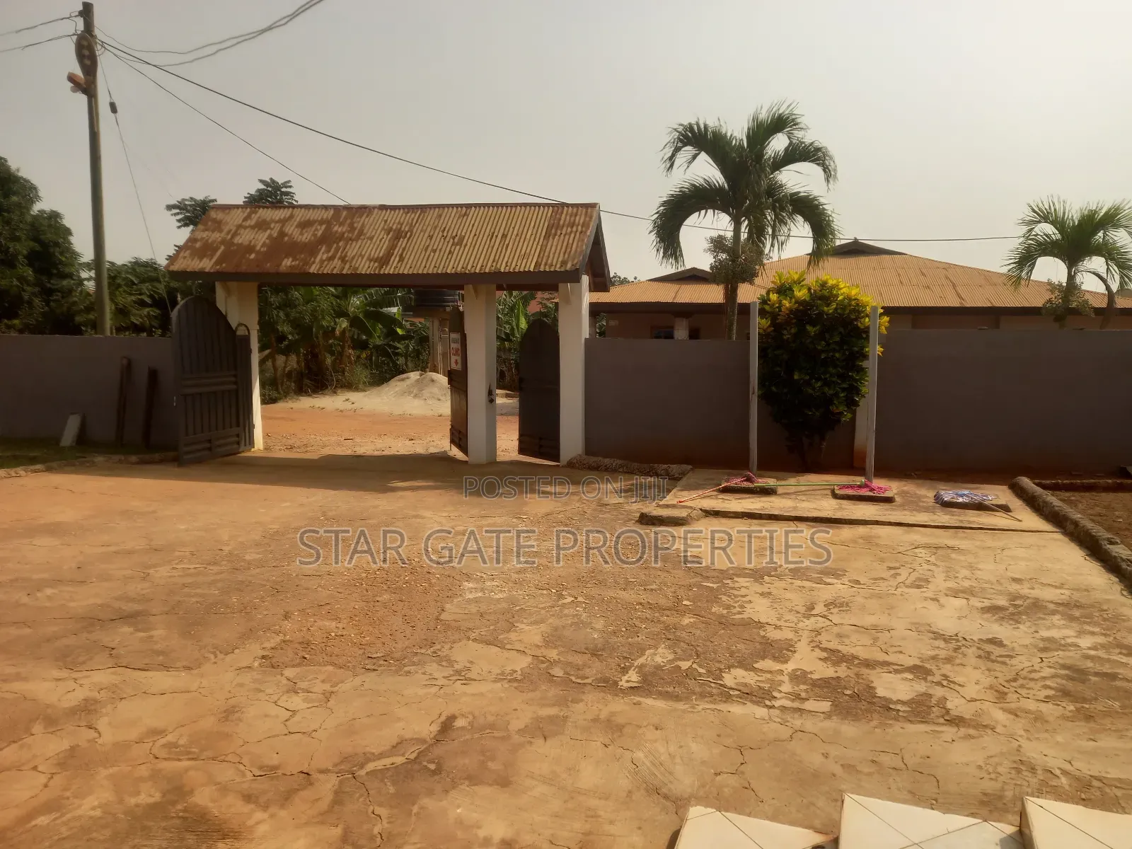 4bdrm House in Santasi Nkoransa, Kumasi Metropolitan for sale