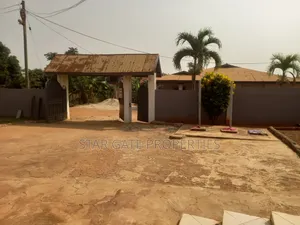 4bdrm House in Santasi Nkoransa, Kumasi Metropolitan for sale