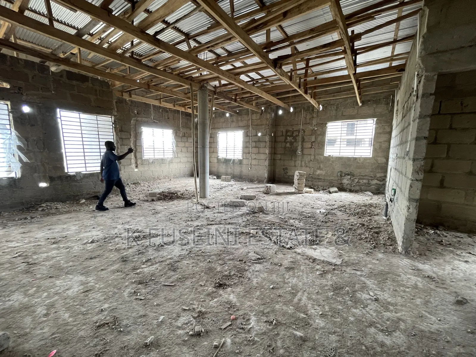 4 Bedrooms House For Sale At Akom