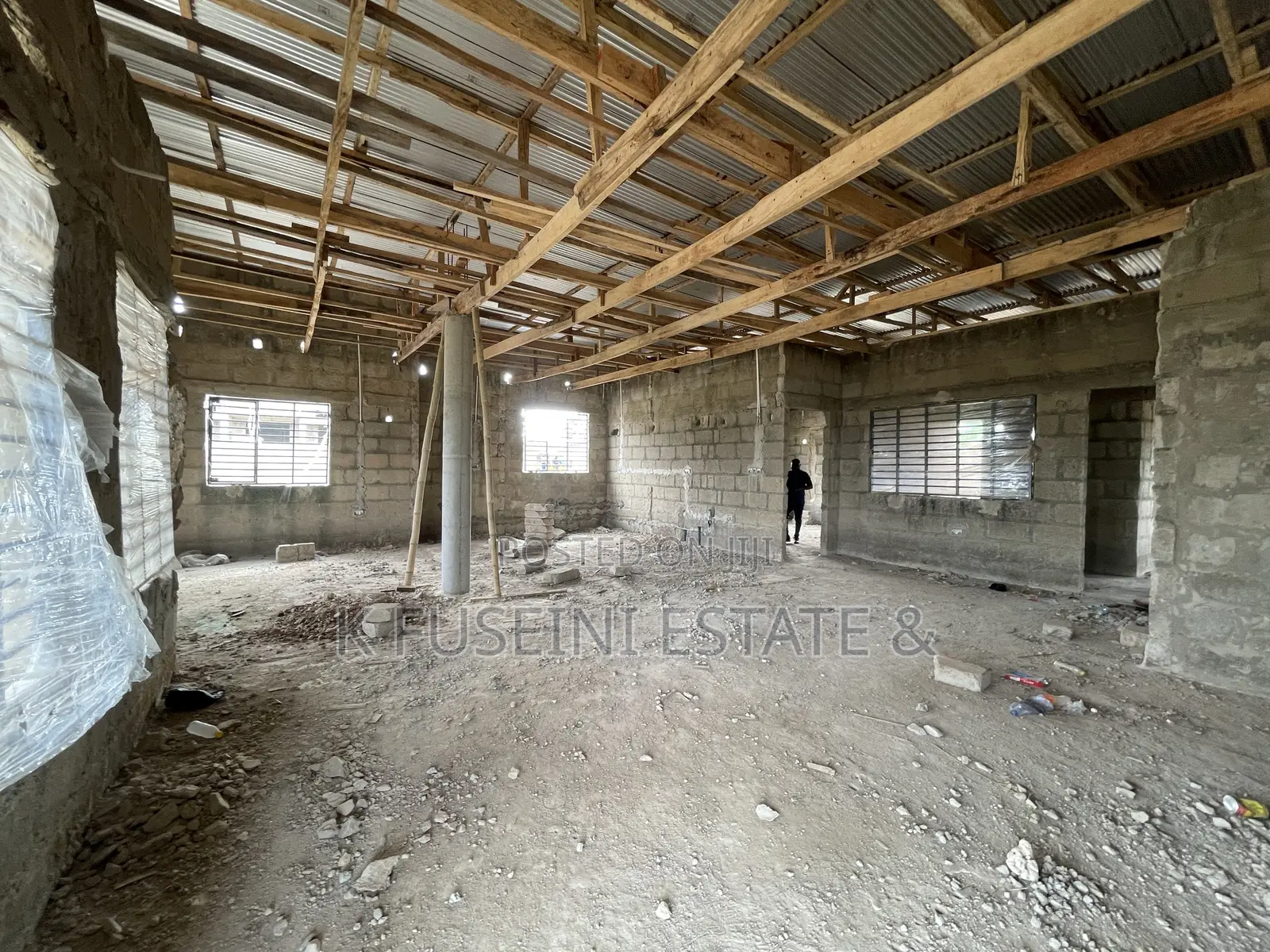 4 Bedrooms House For Sale At Akom