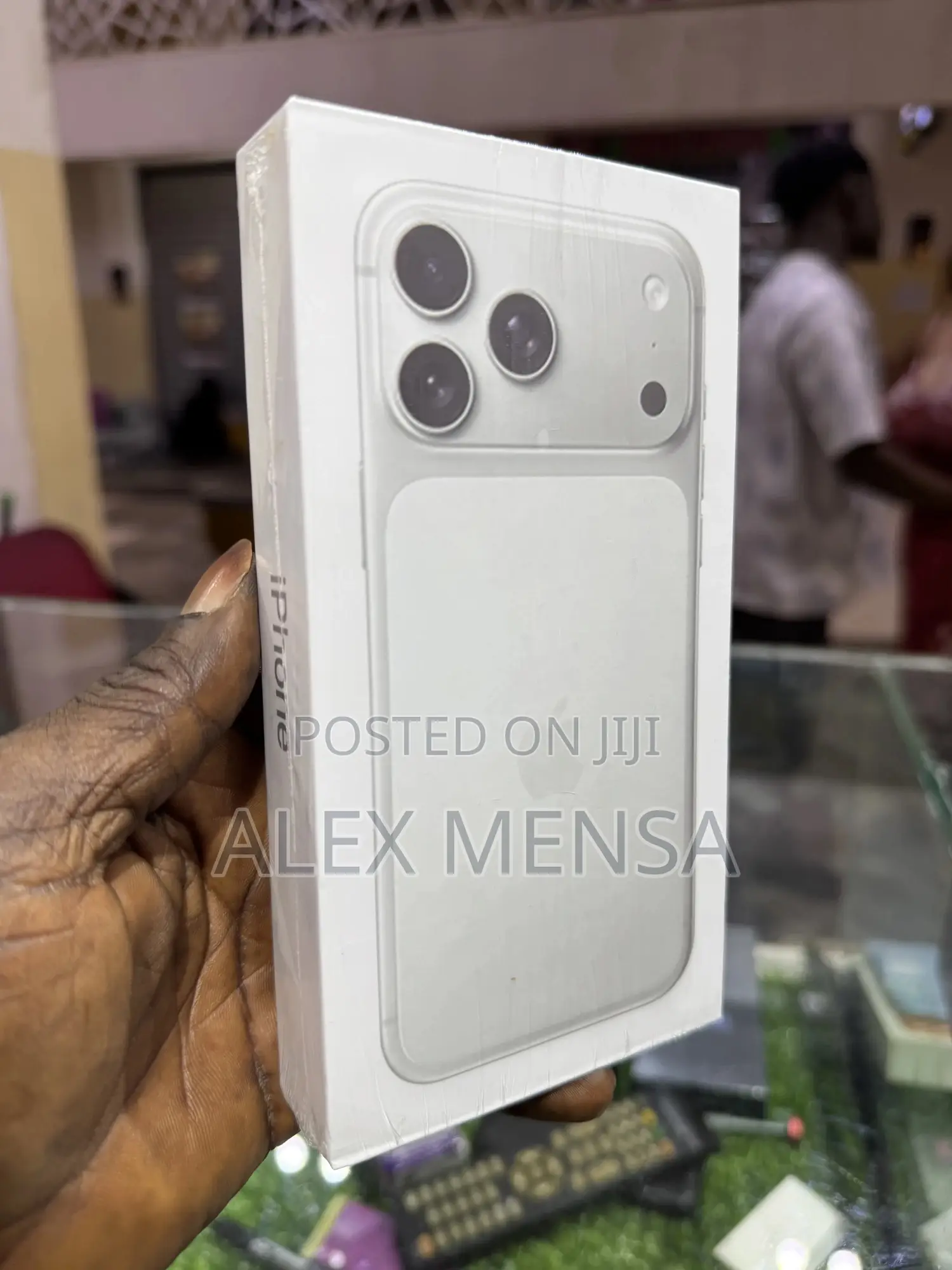 New Apple iPhone XR 128 GB White